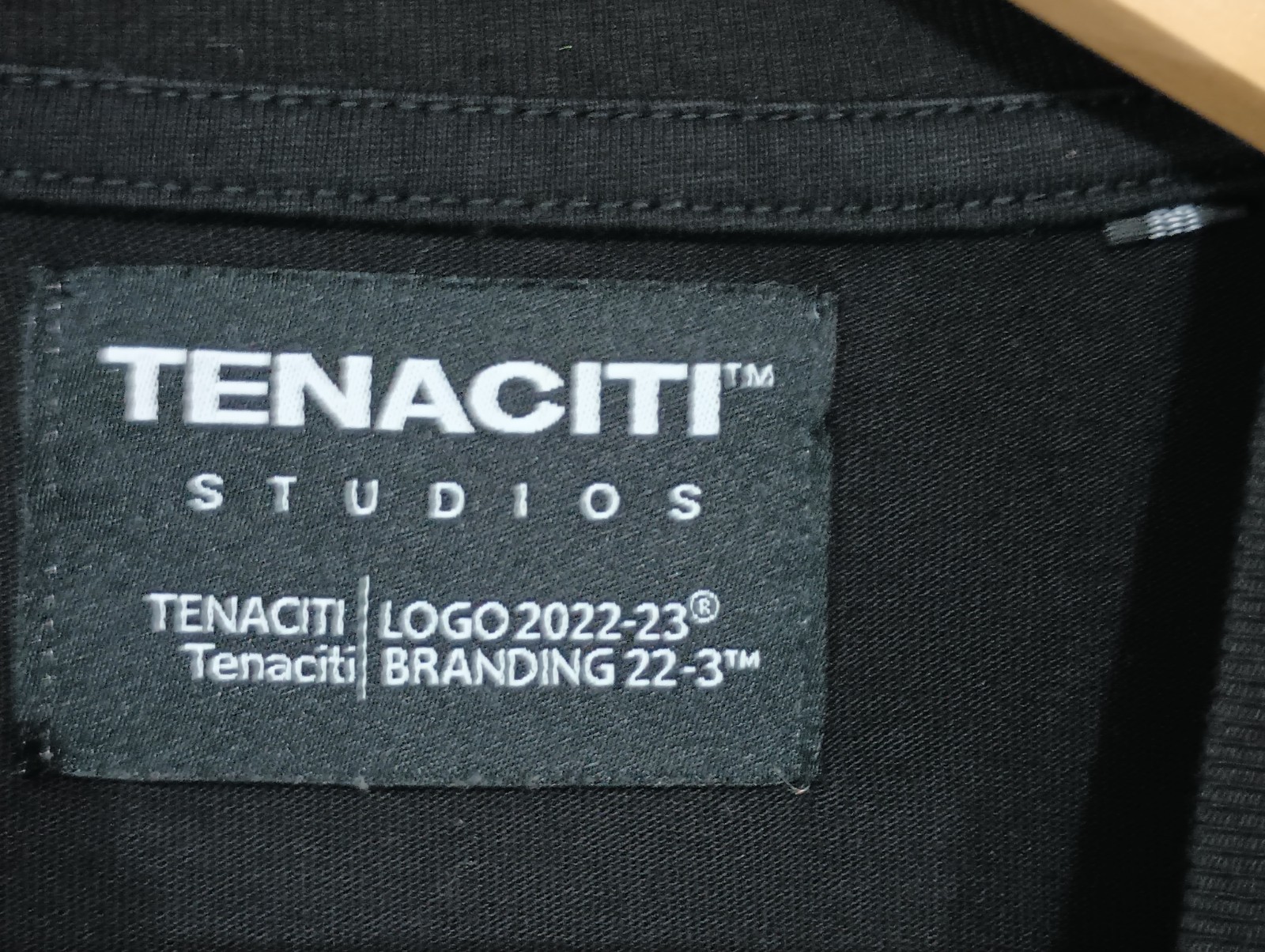 Tenaciti Studios Staple 2 (Nu Spider)Tarantula Graphic T-Shirt Black Size M