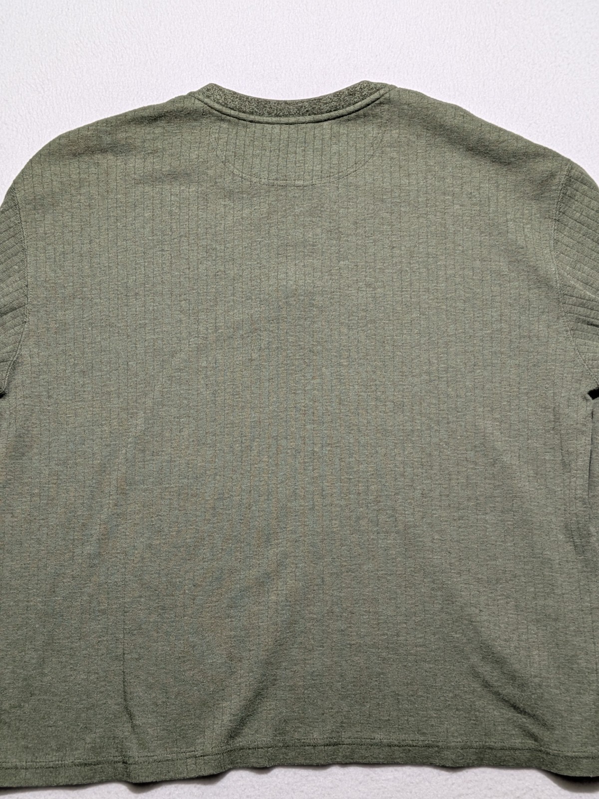 Consensus Sportswear Ribbed Henley Long Sleeve Shirt Size L Mossy Green Cotton