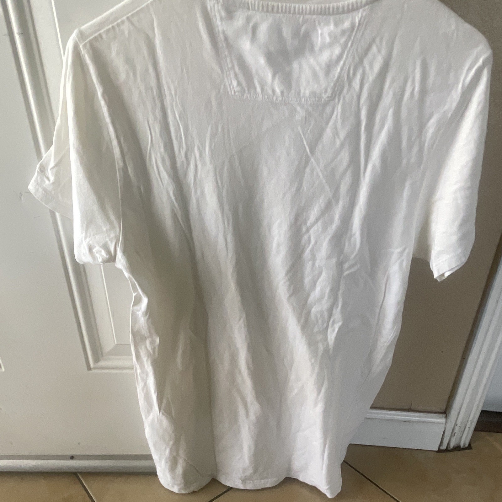 Ben Sherman Men’s White Music Guitar Graphic Crew Neck Short Sleeve T-Shirt S