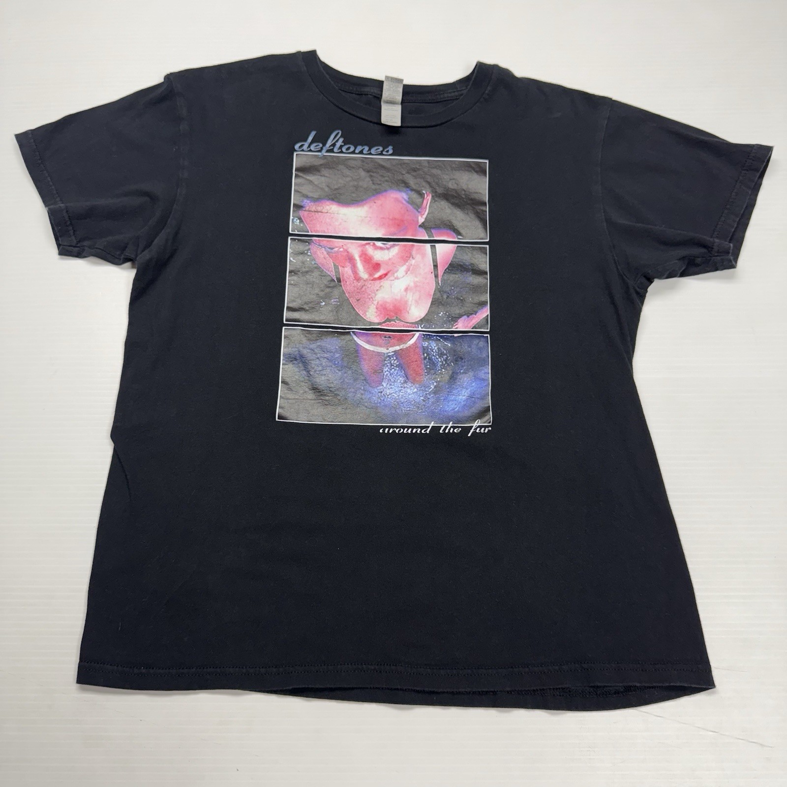 Deftones Around the Fur 25 Year Anniversary Graphic Mens Shirt L Black Gildan