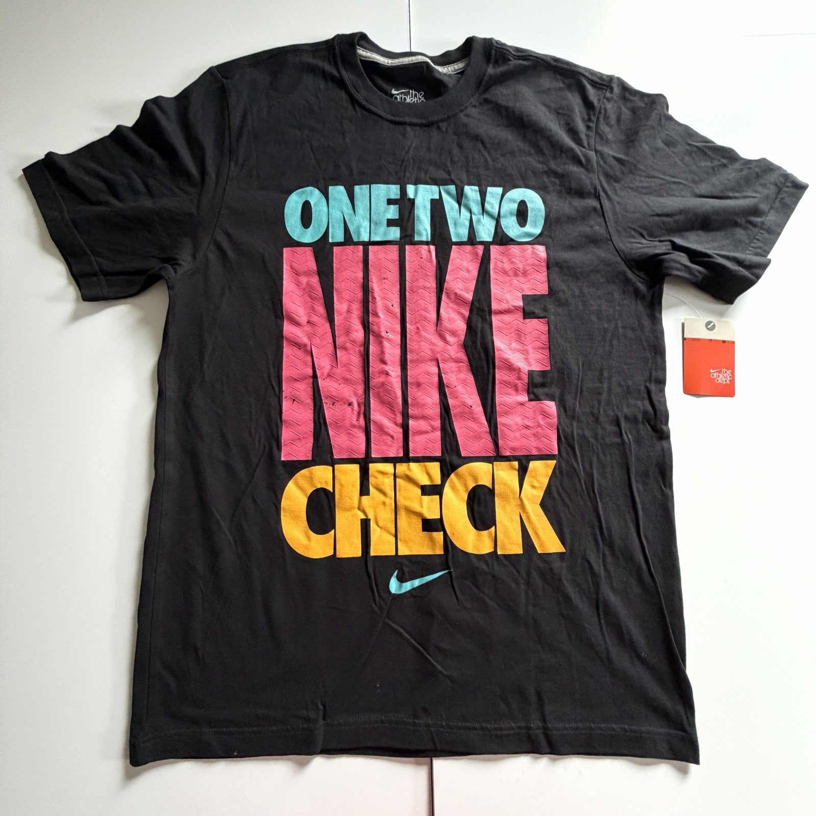 Nike One Two Nike Check T-Shirt Black L Men’s Large Vtg Sportswear NSW