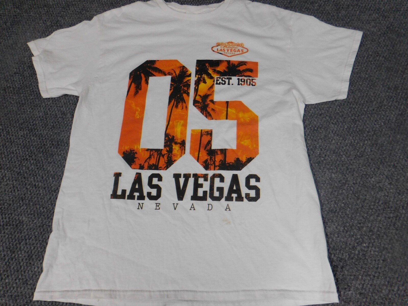 Las Vegas Mens Shirt Large White workout lifting