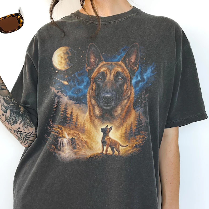 Comfort Tee Belgian Malinois Howling Dog Graphic Design Soft Top
