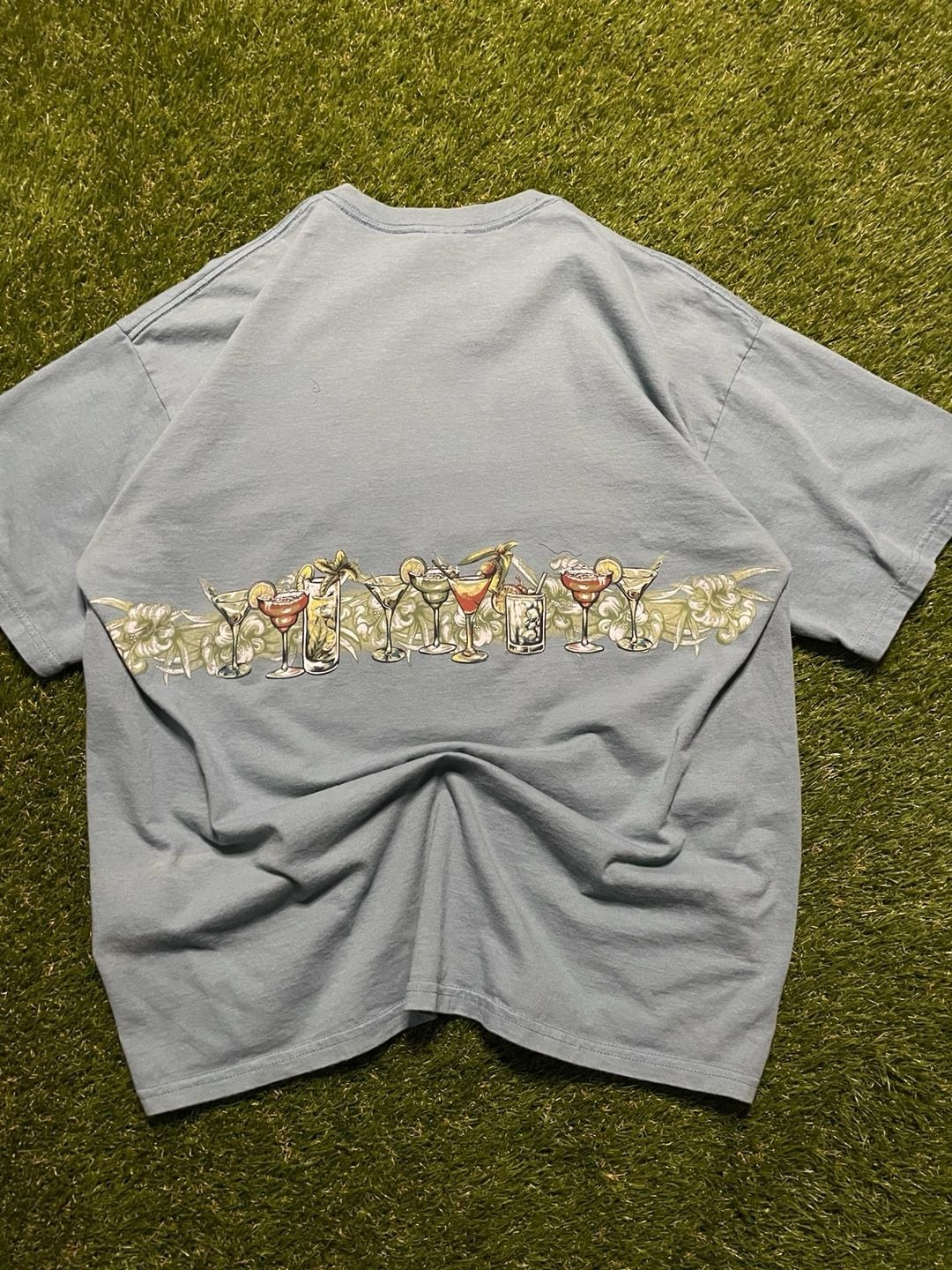 Y2K Gildan Ultra Cotton St. Maarten N.A. Tropical Cocktail Graphic T-Shirt