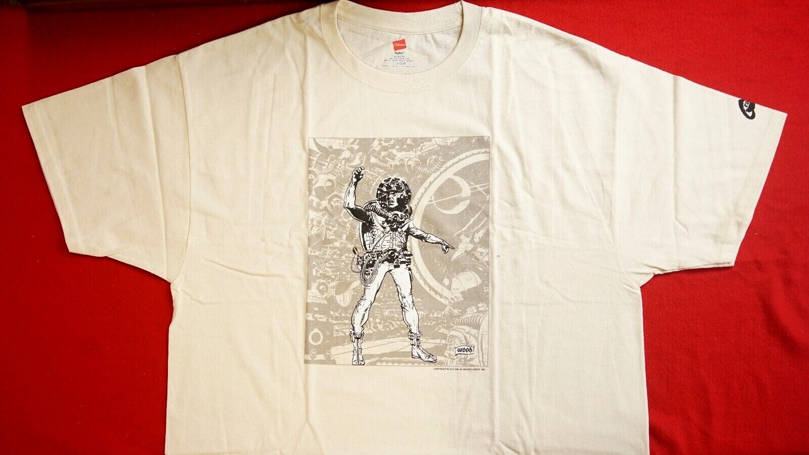 Graphitti Designs, Wally Wood, Spaceman shirt, Tan, New, Sealed