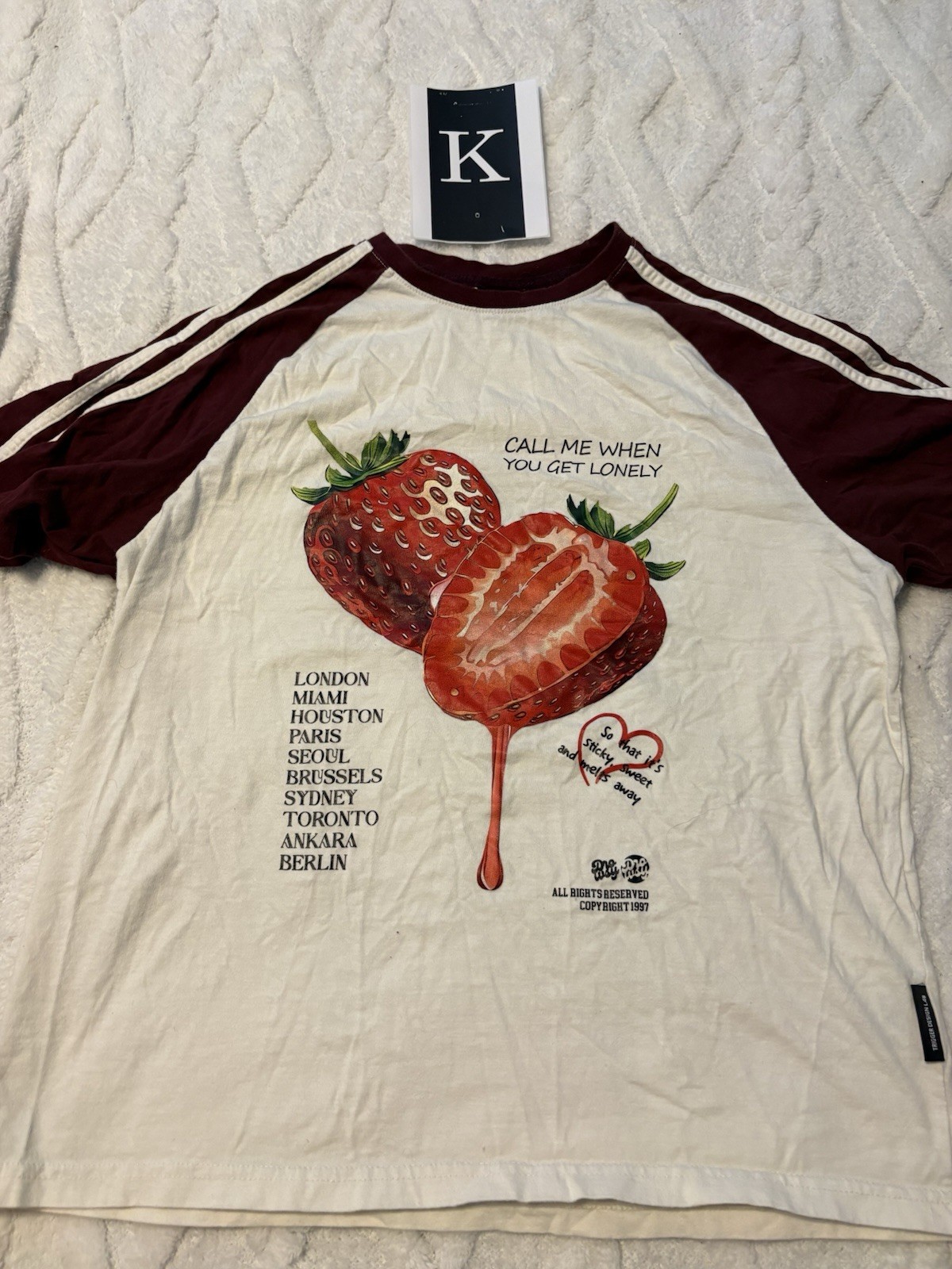 Trigger Design Lab Men’s 7 White/Burgundy Vintage 90s Strawberry Ringer Tee