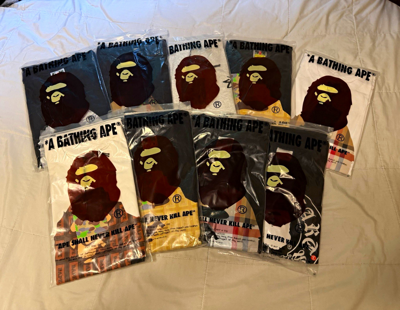 A Bathing Ape BAPE Men’s M Black Graphic Logo Crew Neck Short Sleeve T-Shirt