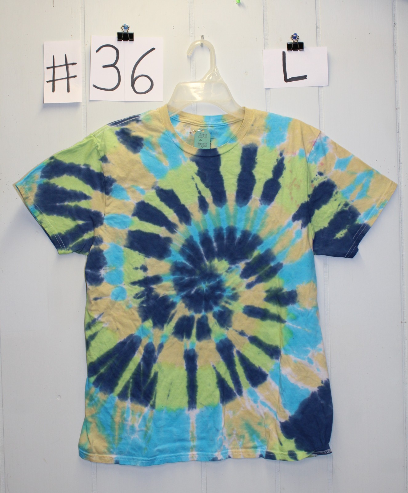 tie dye green and blue