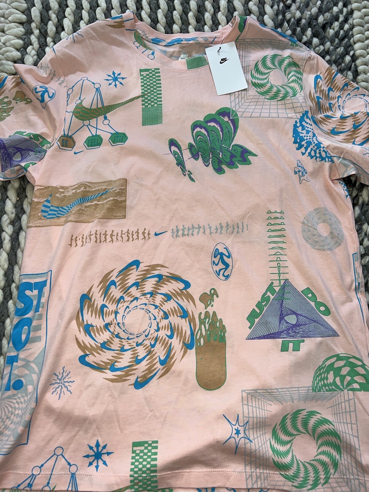 NWT Nike NSW Festival All Over Print Men’s T-Shirt S-2XL FB9780 Pink Green White