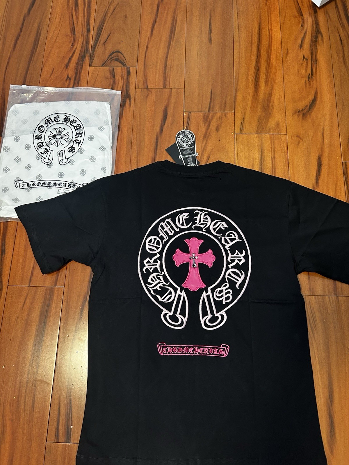 Chrome Hearts Black Pink Cross Logo Back Graphic Crew Neck Tee Men’s Medium