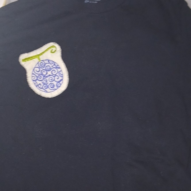 Men’s Black Embroidered Fruit Patch Design Crew Neck T-Shirt Regular one piece