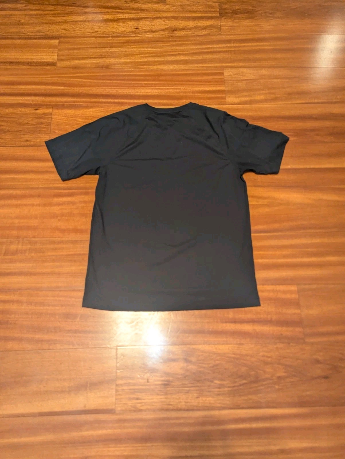 Rhone Element T Shirt Men’s Medium Black Performance Lightweight Pima Cotton