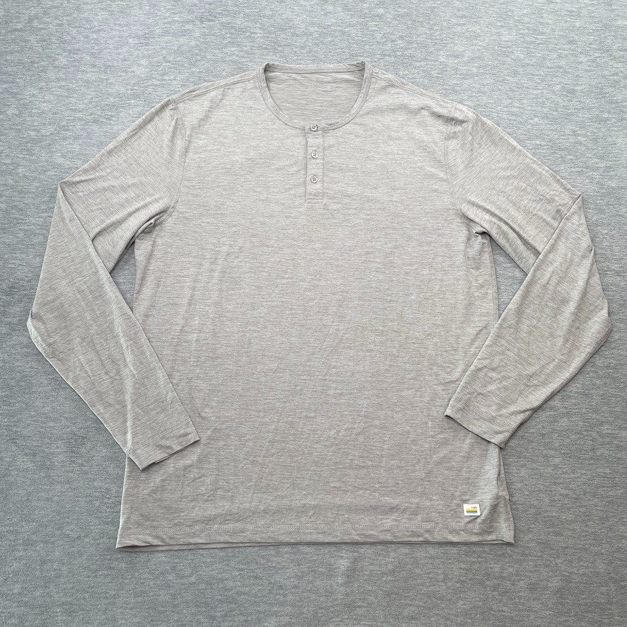 Vuori Shirt Mens XL Gray Performance Henley 4 Way Stretch Long Ease V194