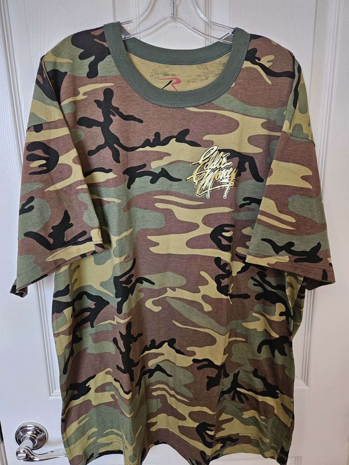NWOT Eddie Money Men’s Camo Graphic T-Shirt “Can’t Keep A Good Man Down”, 2XL