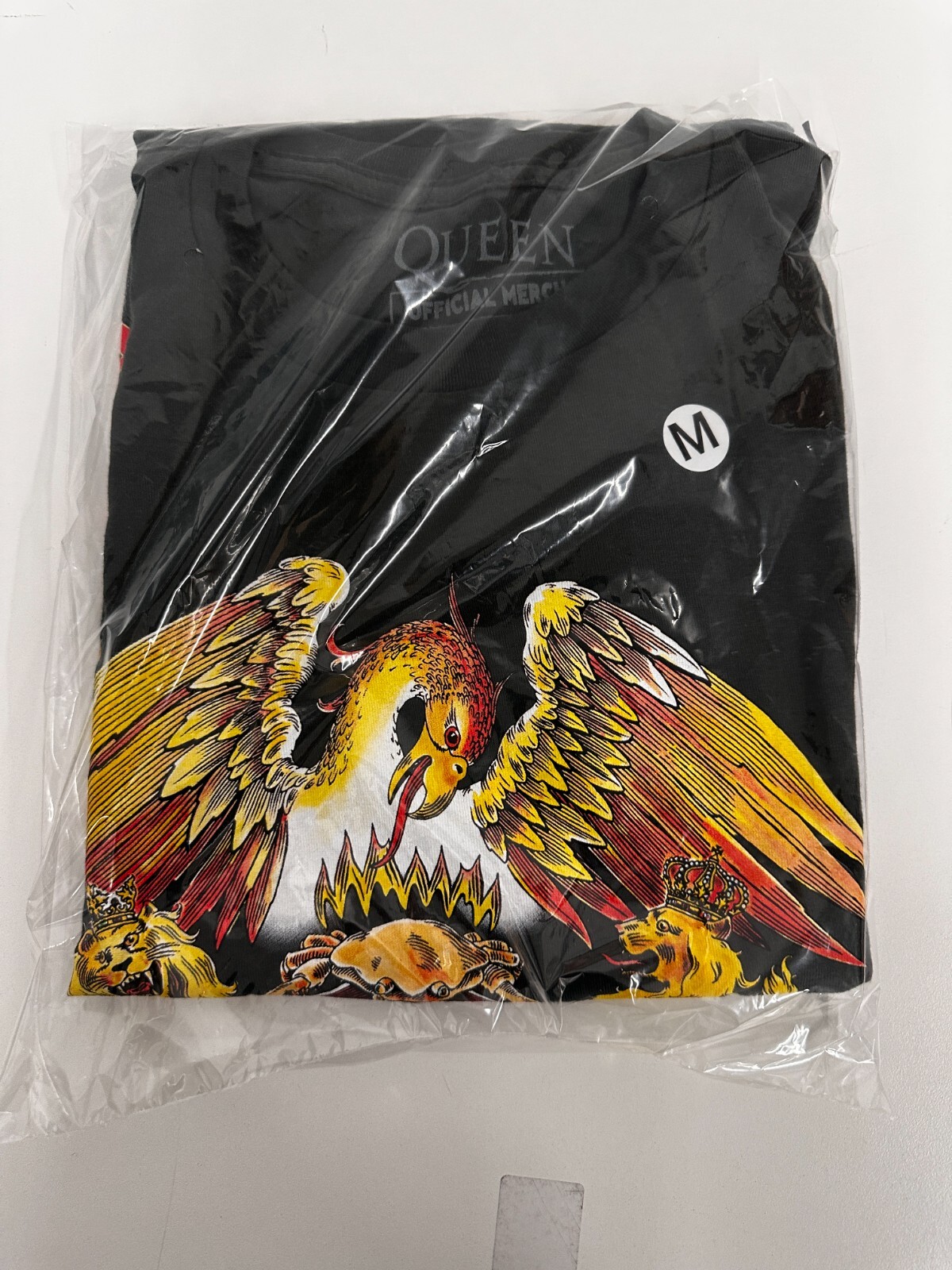 QUEEN CREST OFFICIAL LICENSE T SHIRT