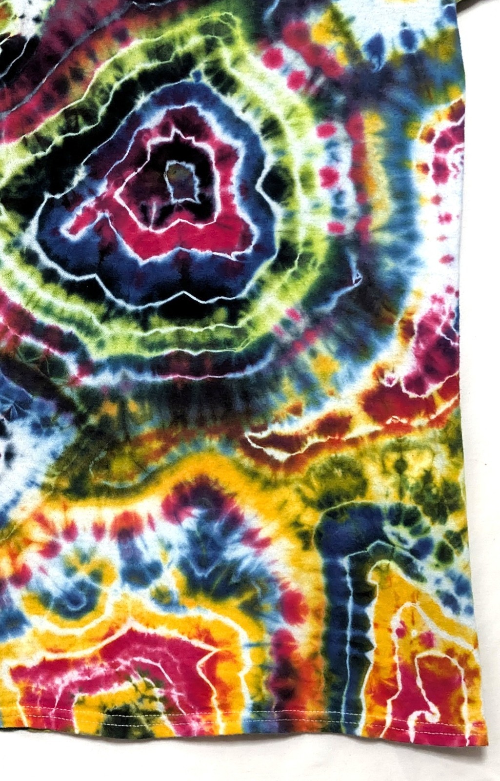 Handmade Tie Dye Multicolor Rainbow Geode Pattern Small Shirt 17″ W X 26.5″ L