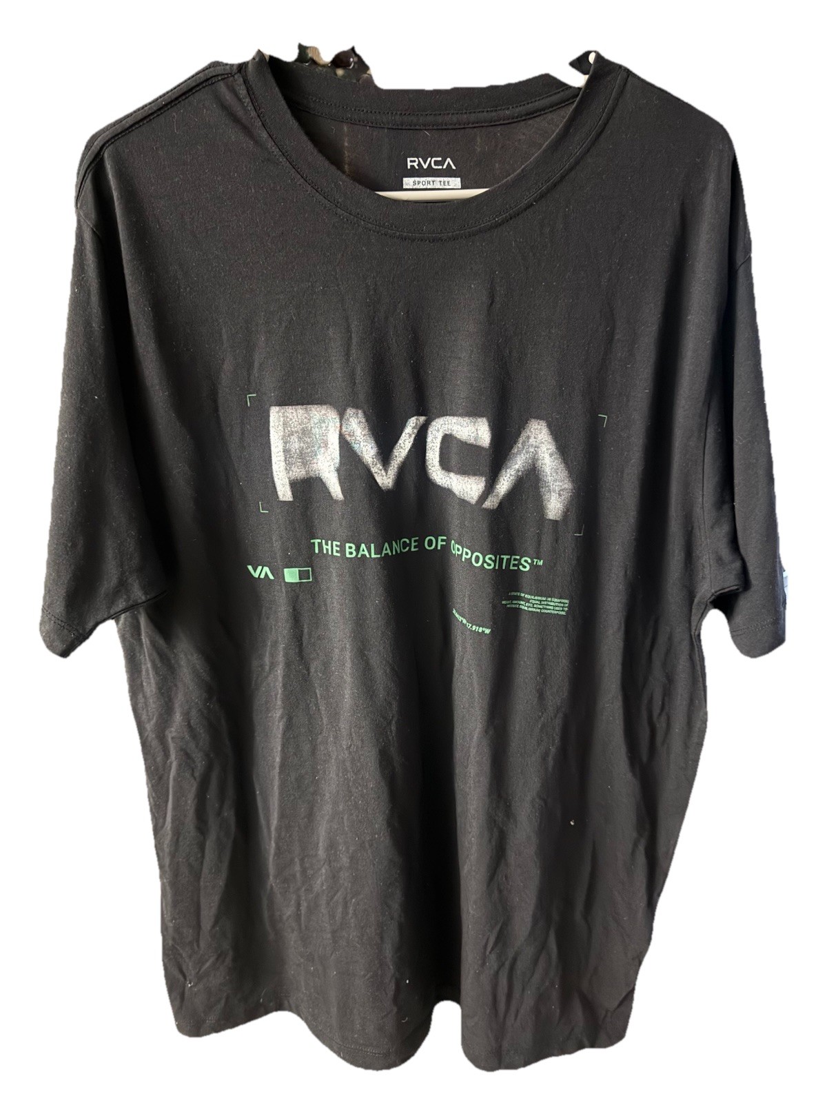 RVCA Sport Men’s Performance Workout Athletic Tee X-Large Black Short Sleeve