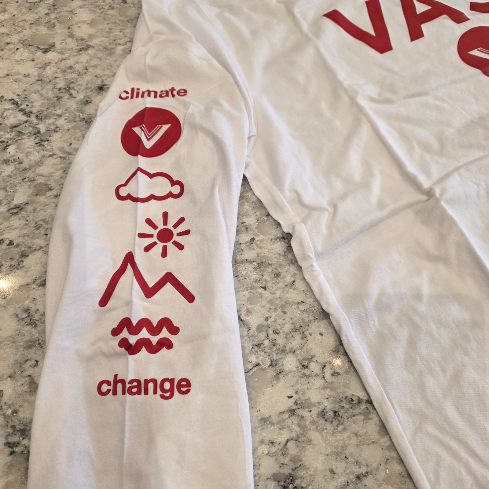 Vast – Men’s Climate Change Long Sleeve T-Shirt Size: L White with Red Logo NWT