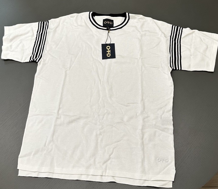 OTD Men’s Knit T-Shirt White Black Striped Sleeves Contrast Trim Crew Neck M