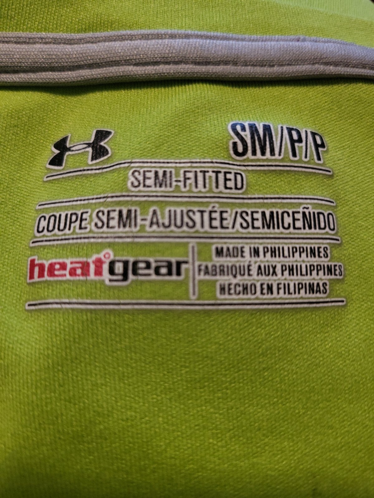 Men’s Unisex Under Armour Size Small Lime Green Heat Gear T-Shirt Semi-Fitted