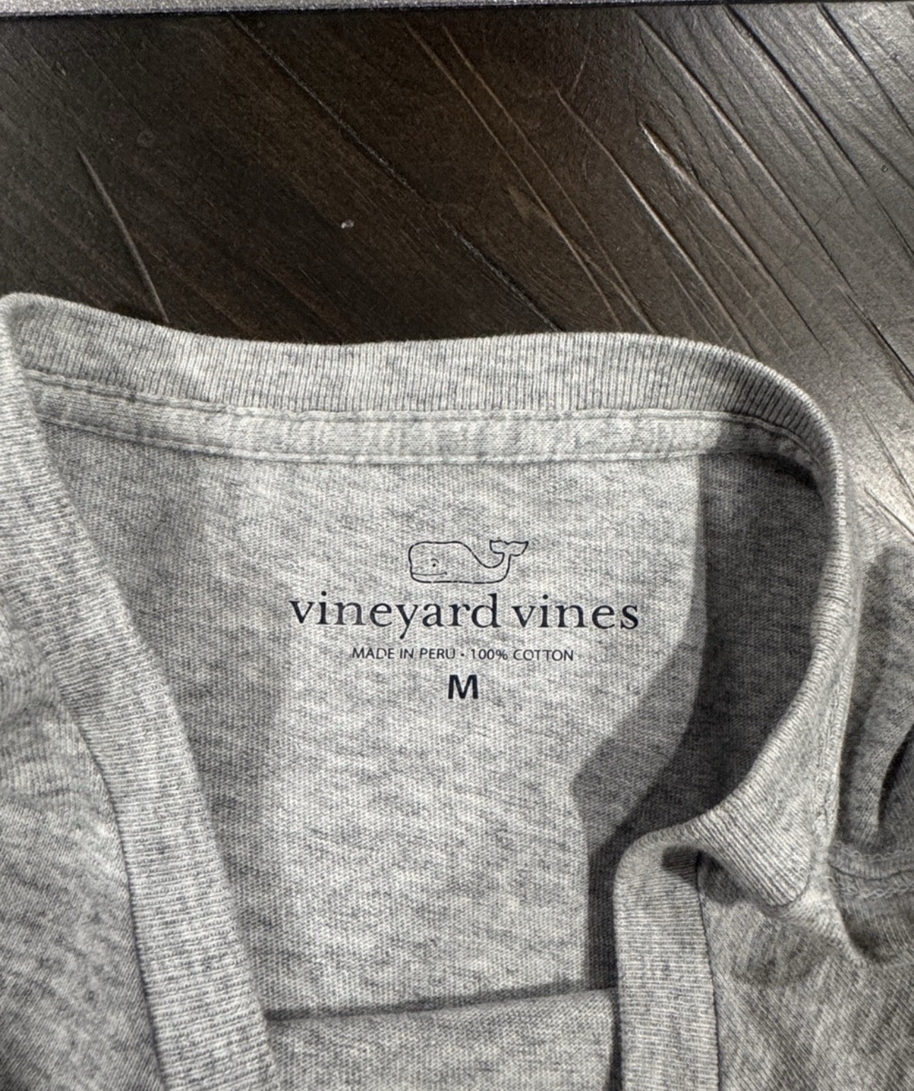 Vineyard Vines Men’s Gray Cotton Long Sleeve Pocket Tee Whale Graphic M