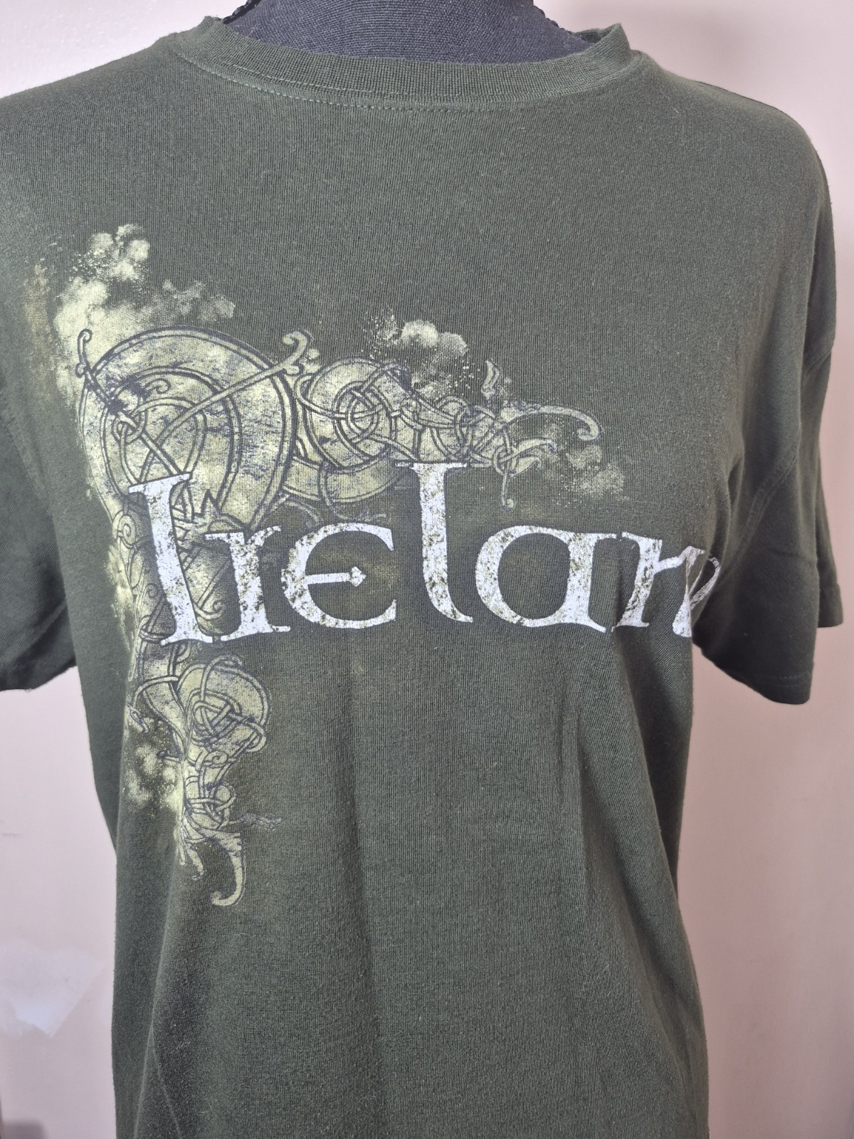 Traditional Craft Irish Men’s Bottle T-Shirt, Crew Neck Celtic Ireland Tee Shirt