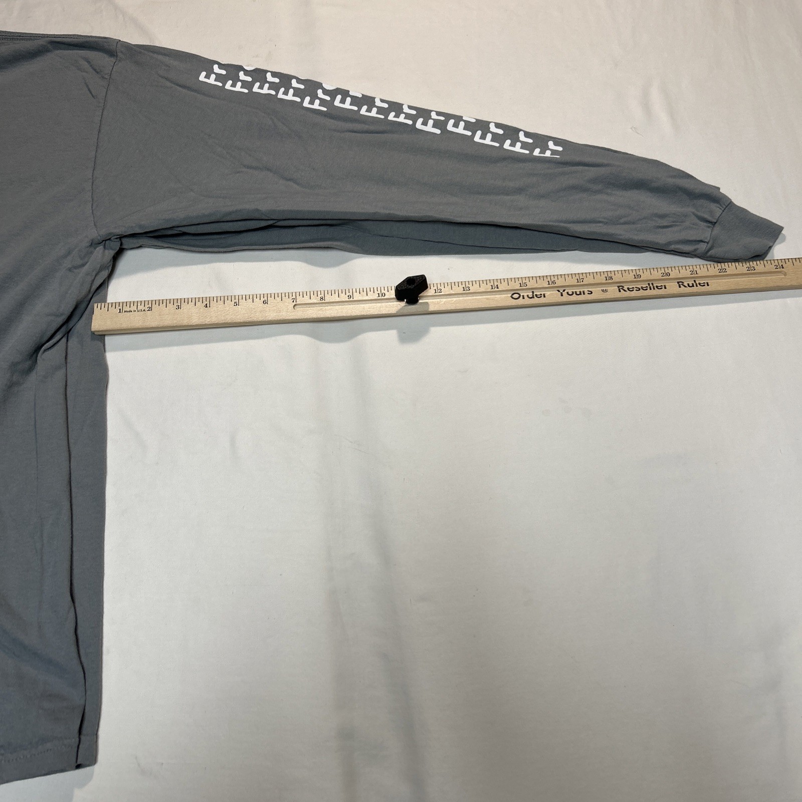 Alien Frens Long-Sleeve & Hoodies XXL Lot Of 4 Gray Black Tan