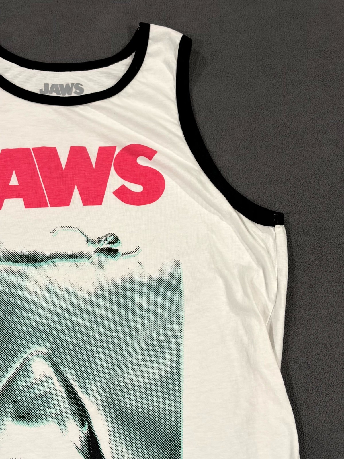 Jaws Tank Top Mens Large White Shark 1975 Swimmer Horror Adventure Film Graphic