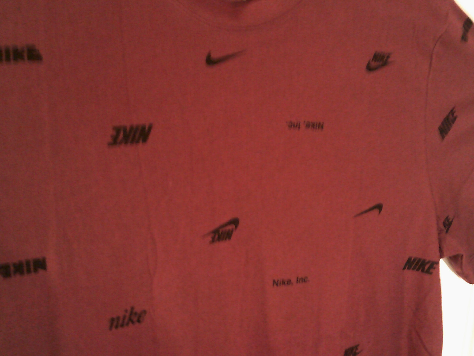NEW NIKE SPORTSWEAR “INC-All Over Print Tee” MEN’S MAROON T-SHIRT XL FD1279-681