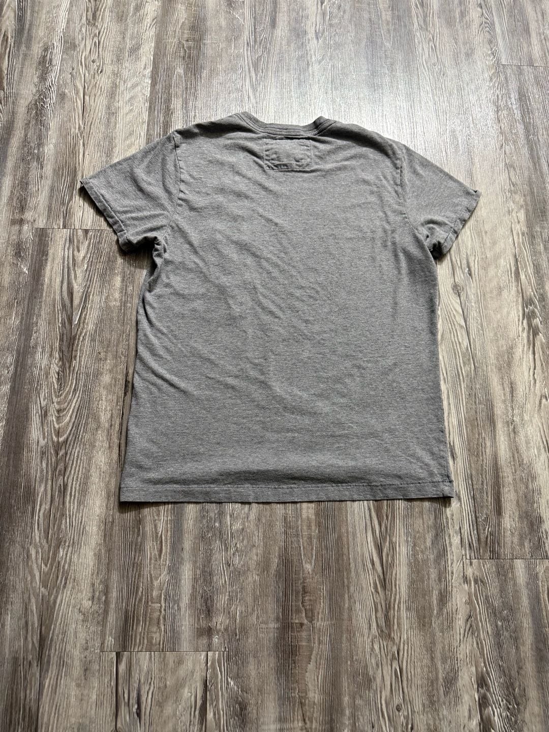 Aeropostale A87 NY Premium Goods Graphic T-Shirt Gray Large