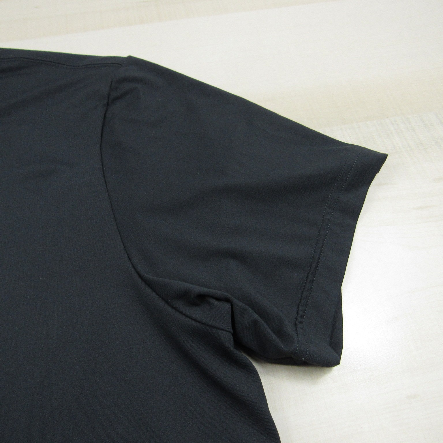 Rhone Shirt Mens Large Black Essentials Tech Performance Stretch Gym Training