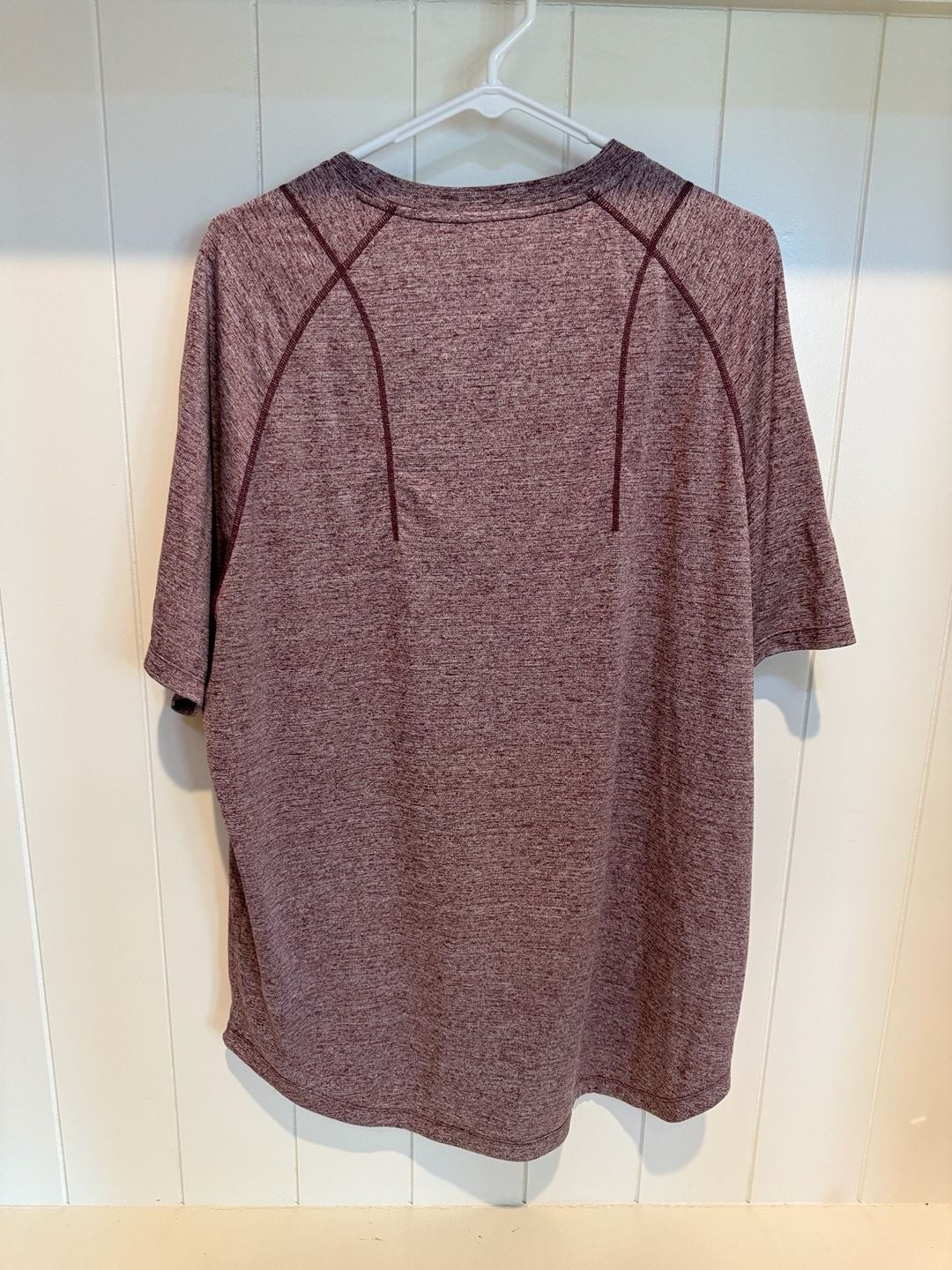 Legends Apparel Men’s Performance Crew Neck Athletic T-Shirt Maroon XXL