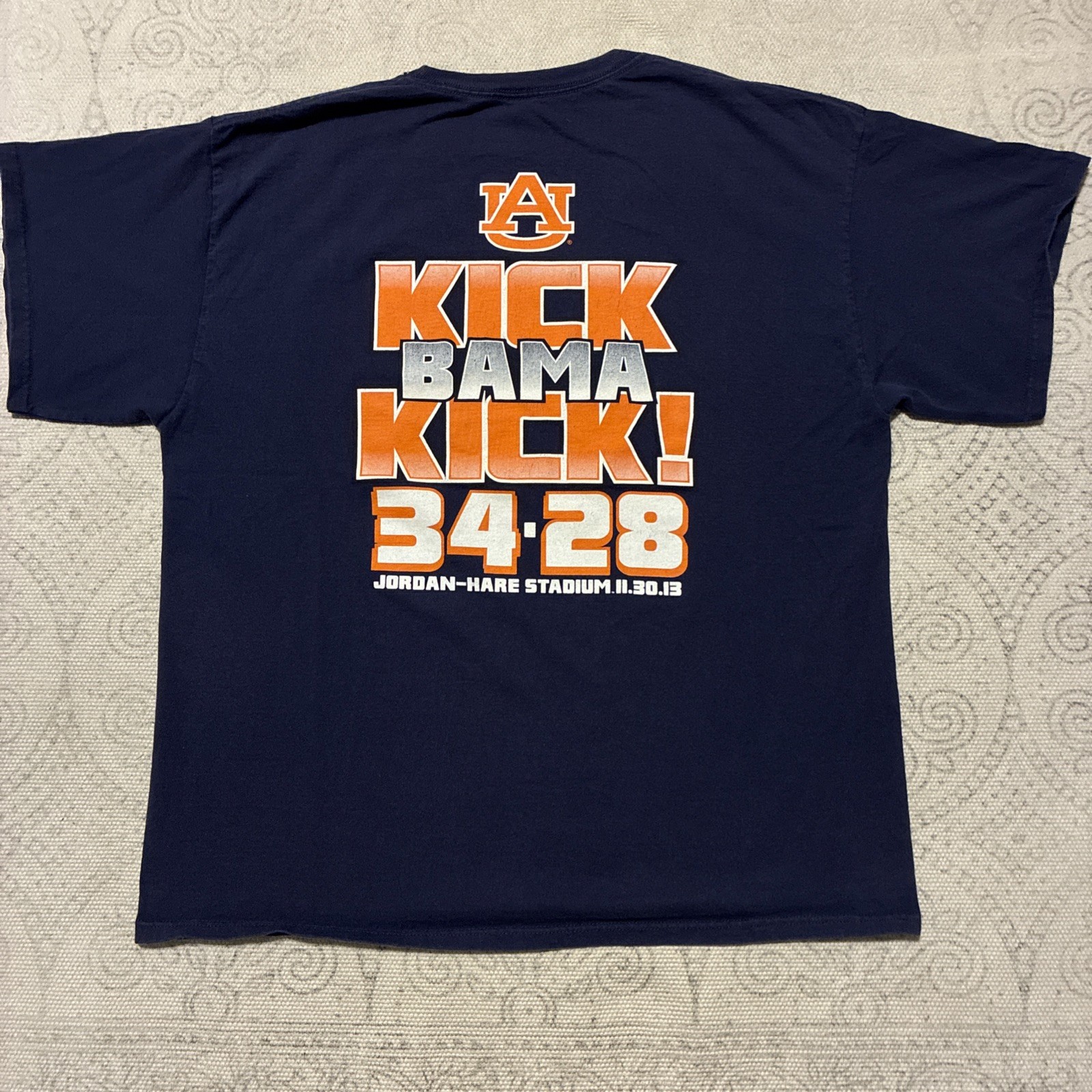 Auburn University Tigers vs. Alabama Iron Bowl 2013 Tee Shirt XL Navy