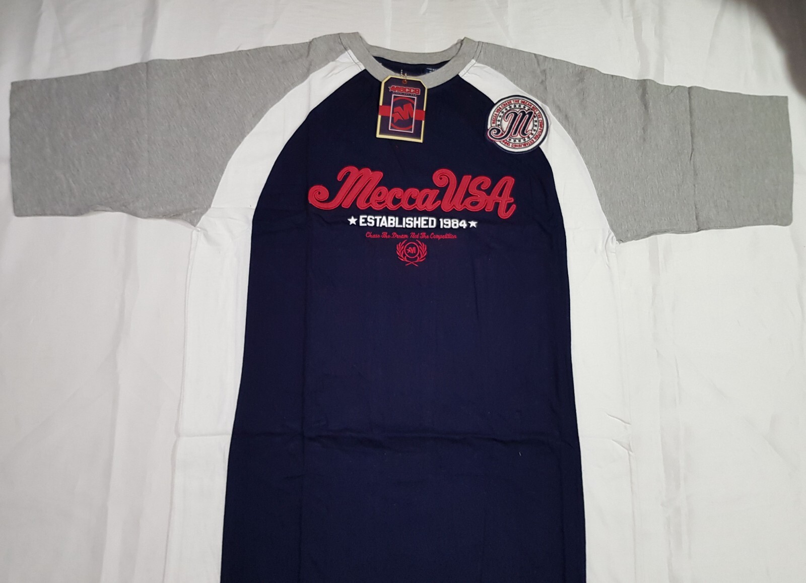 VINTAGE MECCA USA SIZE XXL 2XL MENS COTTON EMBROIDERED T-SHIRT HIP HOP 90s Y2K