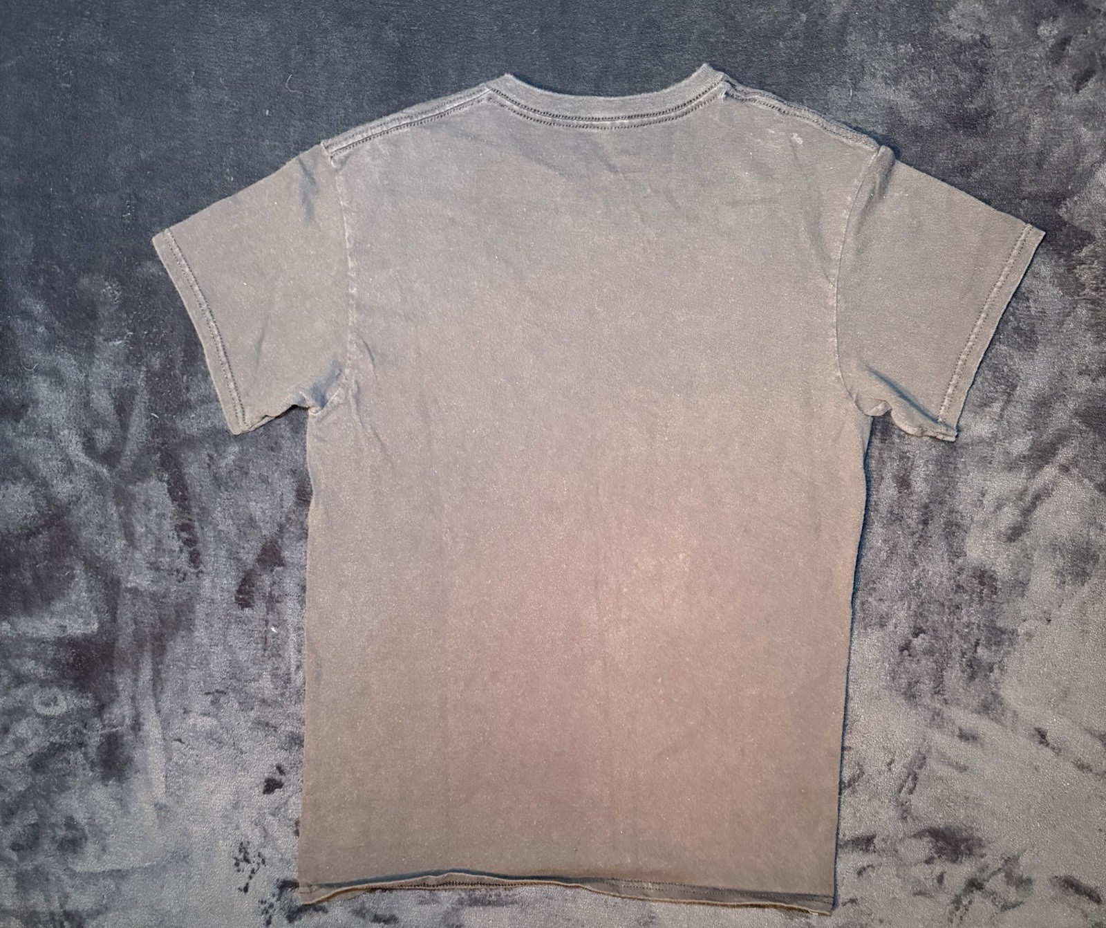 Vintage HUNTER HUNTER anime character print T-shirt men’s size Small