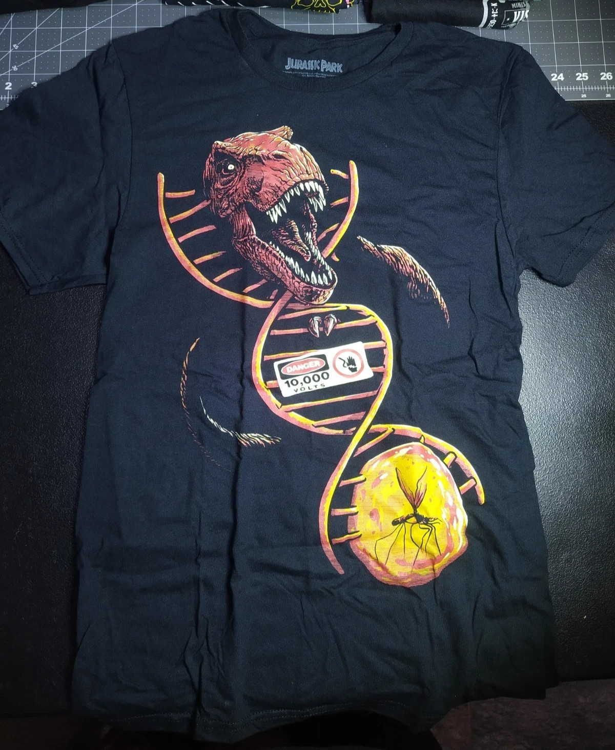 Loot Crate Tees Aug 2019 Legend Jurassic Park T-Rex Dino DNA T-Shirt CHOOSE SIZE