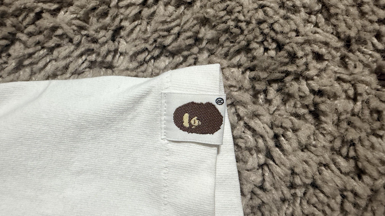 A Bathing Ape BAPE White Ape Head Graphic Cotton Tee Mens L *real not a rep*