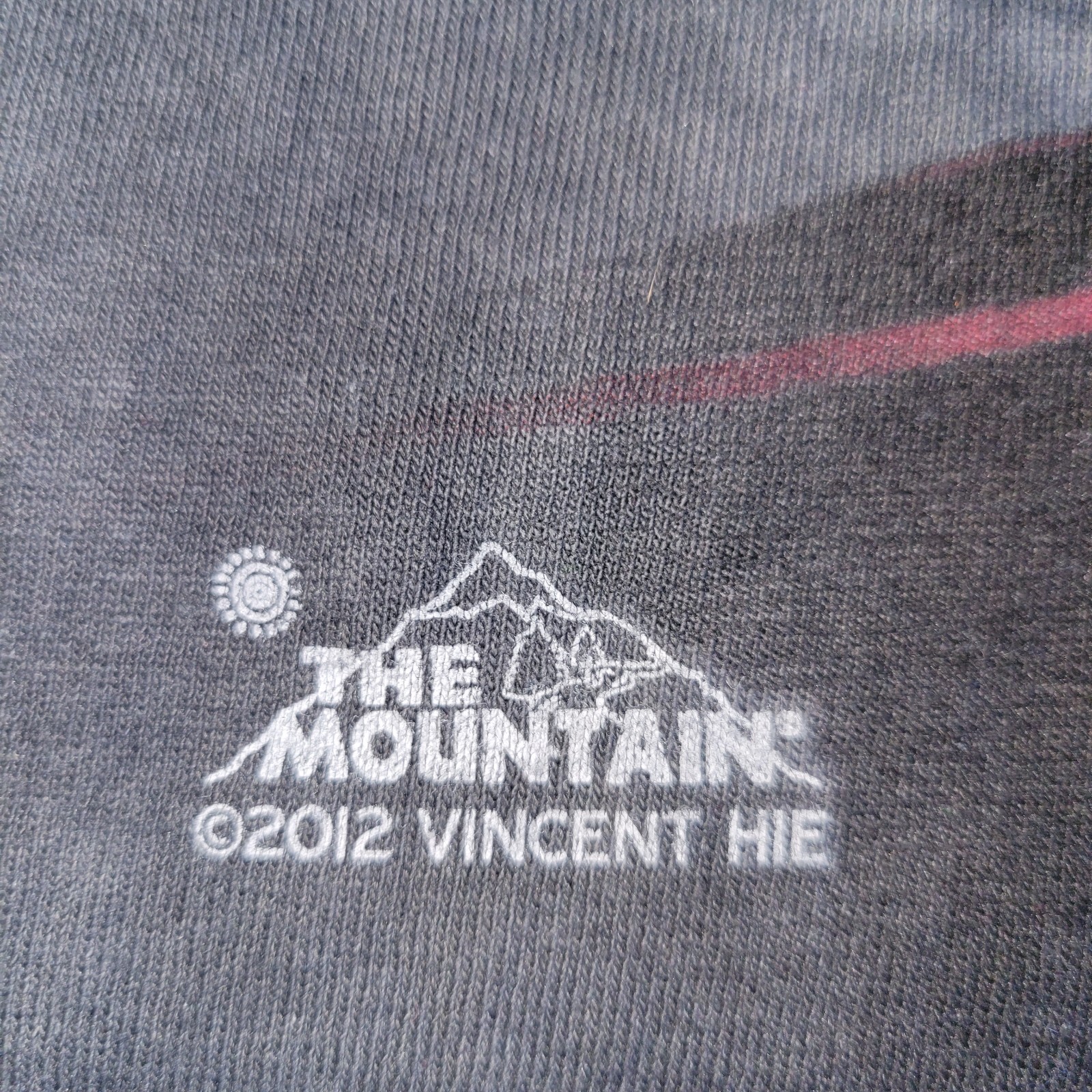 The Mountain Marine Dog Short Sleeve T-Shirt Men’s Size XL Gray Black Tie Dye