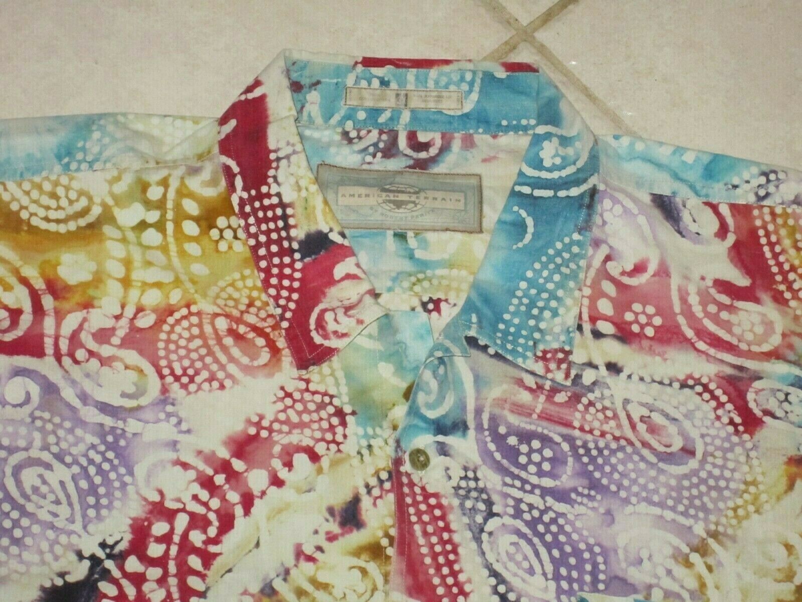 UNIQUE MENS 3XL CHEST 60 LENGTH 34 GEOMETRIC HIPPIE PRINT AMERICAN TERRAIN