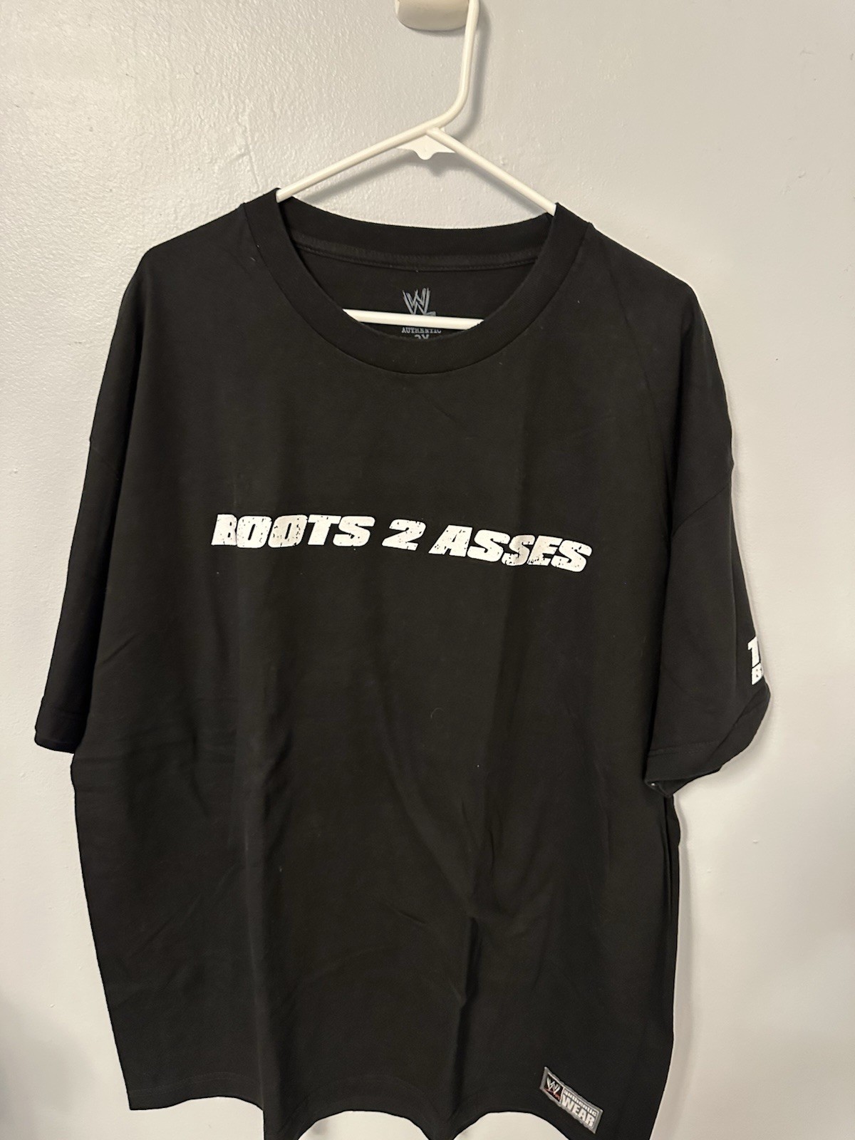 WWE The Rock “Boots 2 Asses” Double-Sided Graphic Tee Men’s XL Black