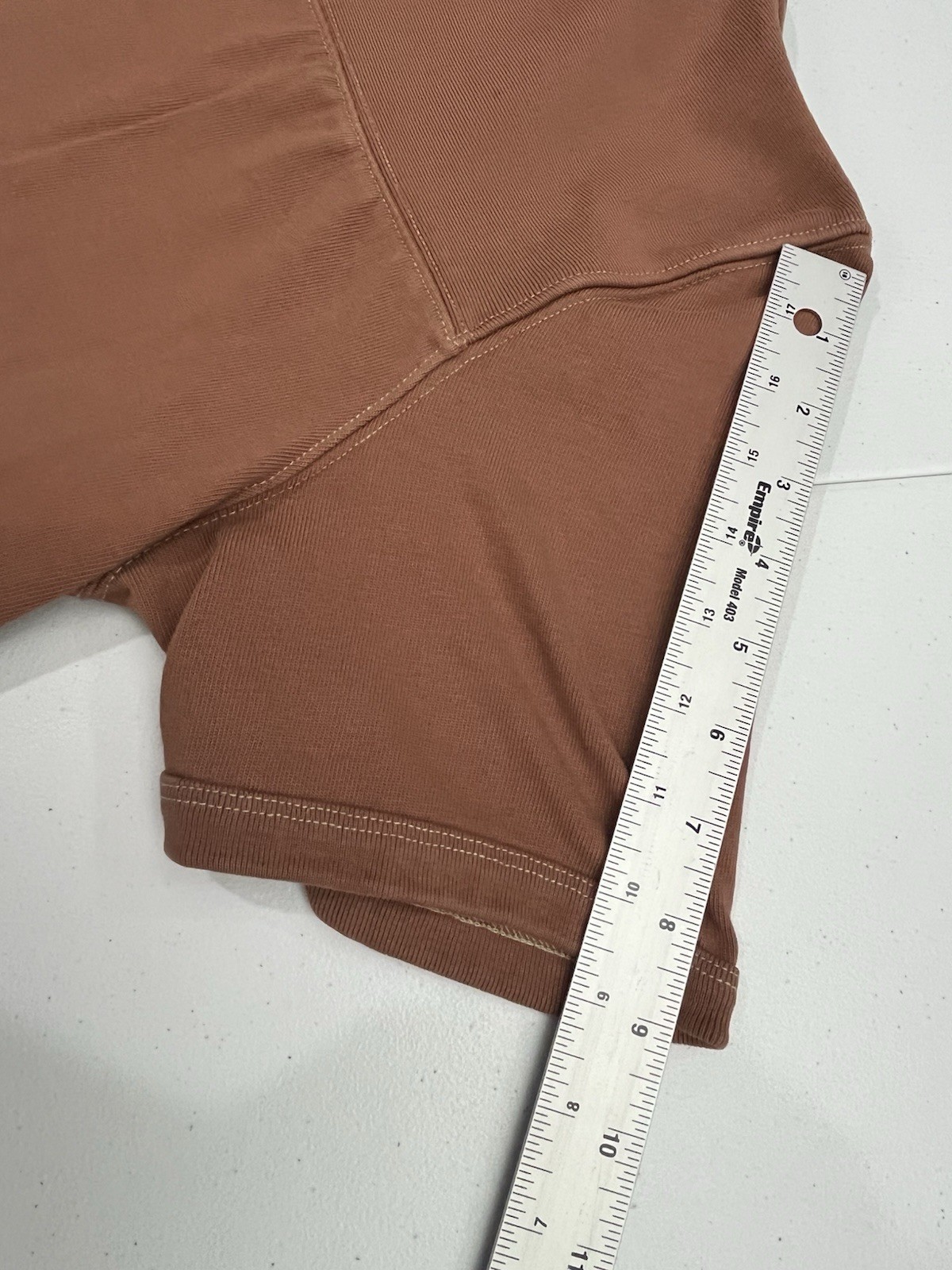 Taylor Stitch T Shirt Mens 44 Brown Heavyweight 100% Organic Cotton
