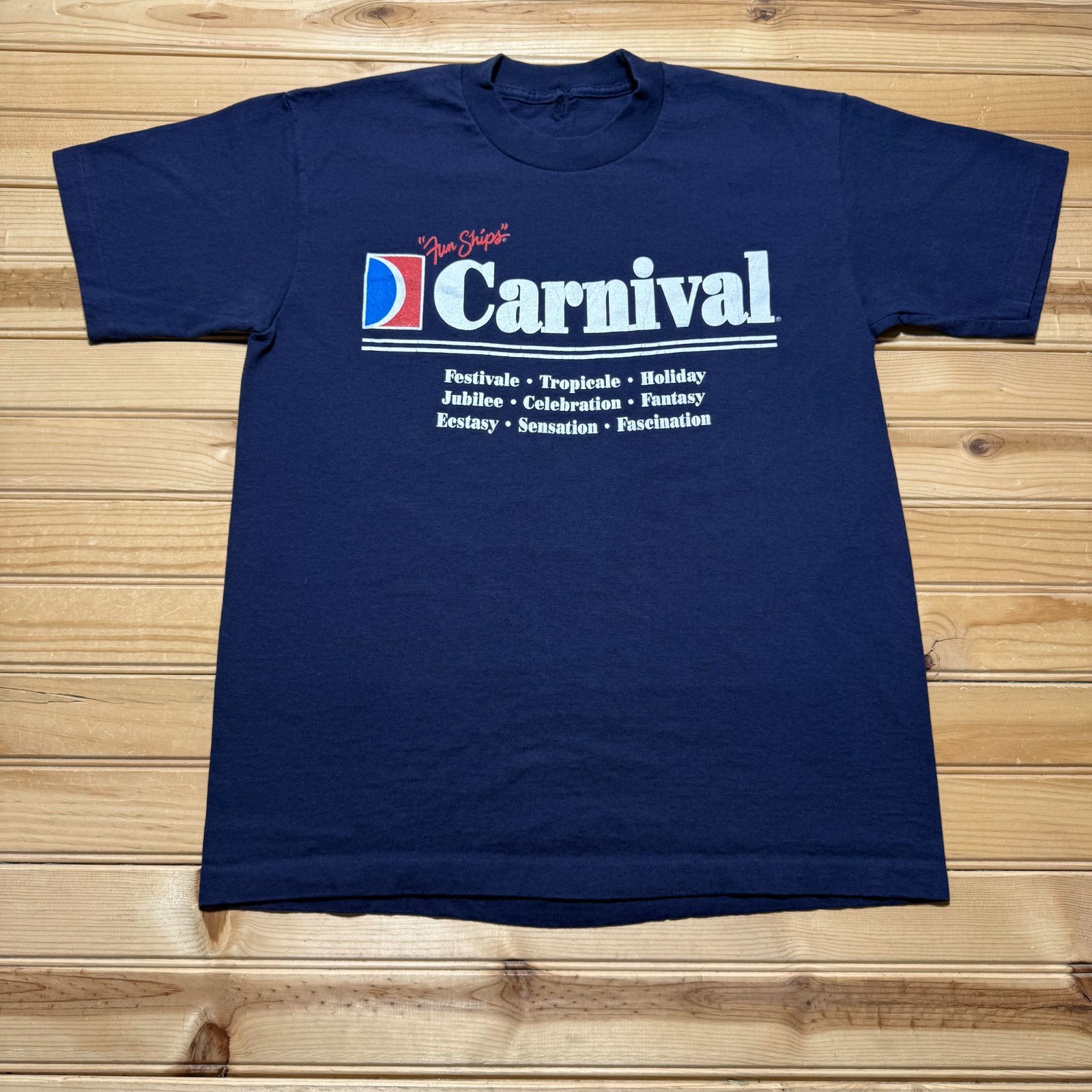 Vintage 90s Carnival Cruise Lines Fun Ships Fleet Promo Graphic T-Shirt – Medium
