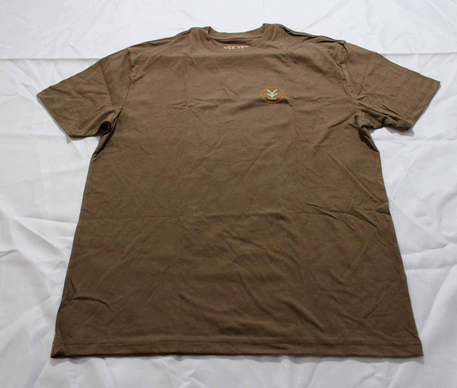 Yee Yee Men’s License To Hunt Graphic Print Tee CN6 Coyote Brown Size XL NWT