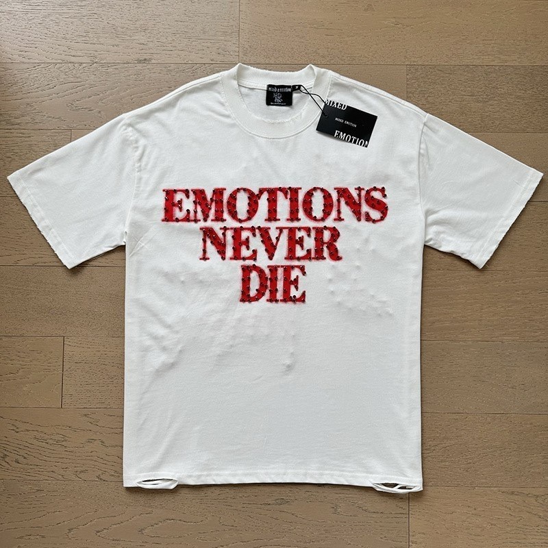 Mixed Emotion Retro Beaded Letter Design Loose Casual T-Shirt