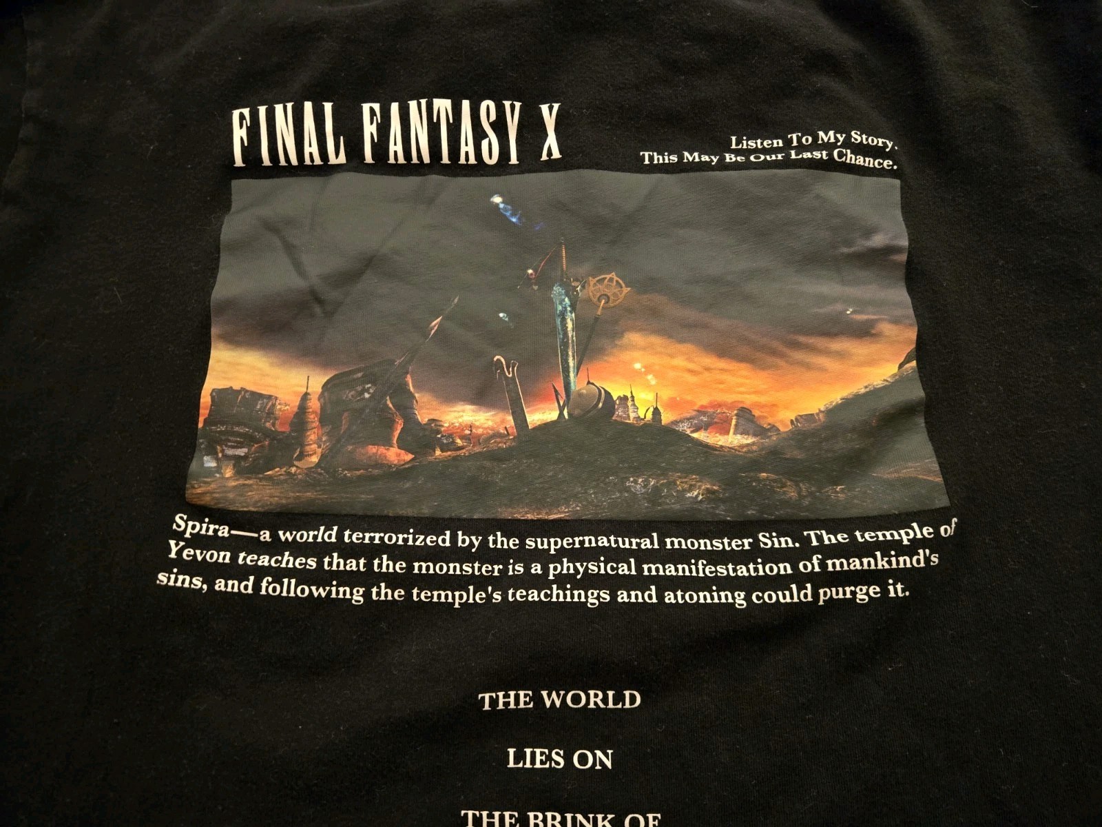 Final Fantasy X FF10 x Uniqlo UT T-shirt Size US XL Black 2-sided with Pocket