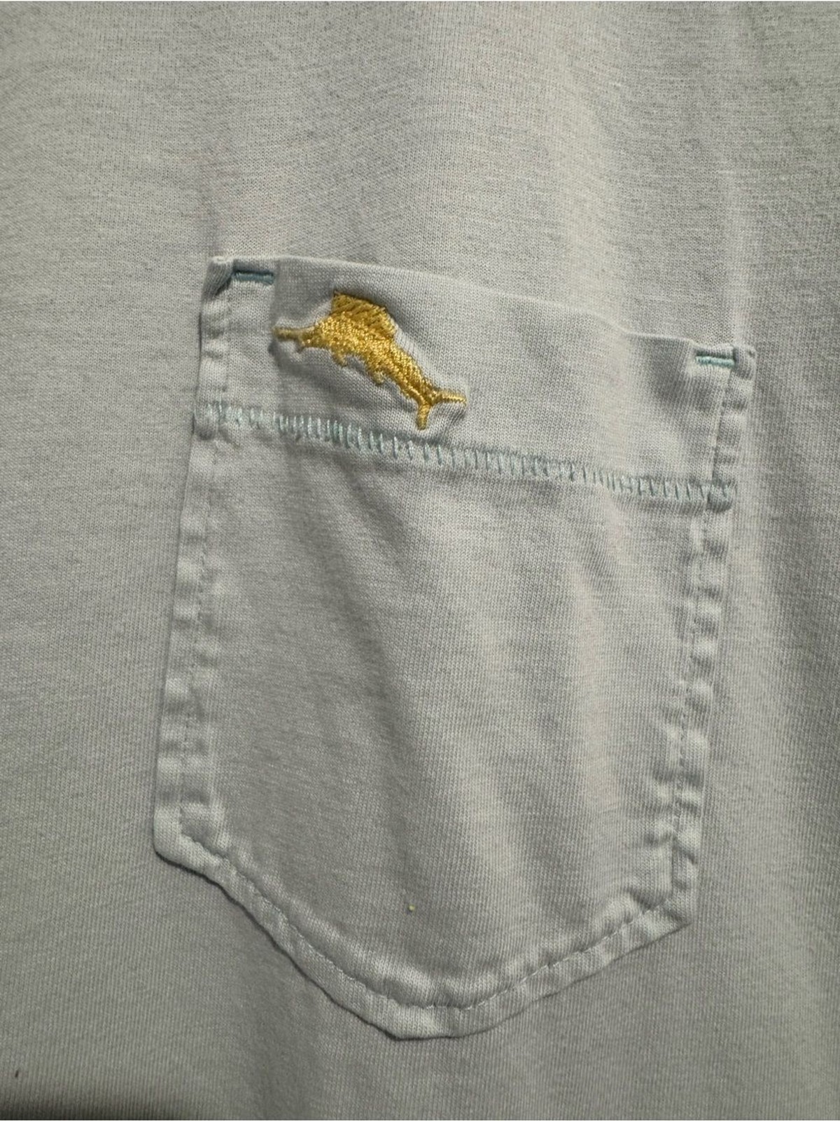 Tommy Bahama Men’s Light Blue Pocket Tee – 3XL