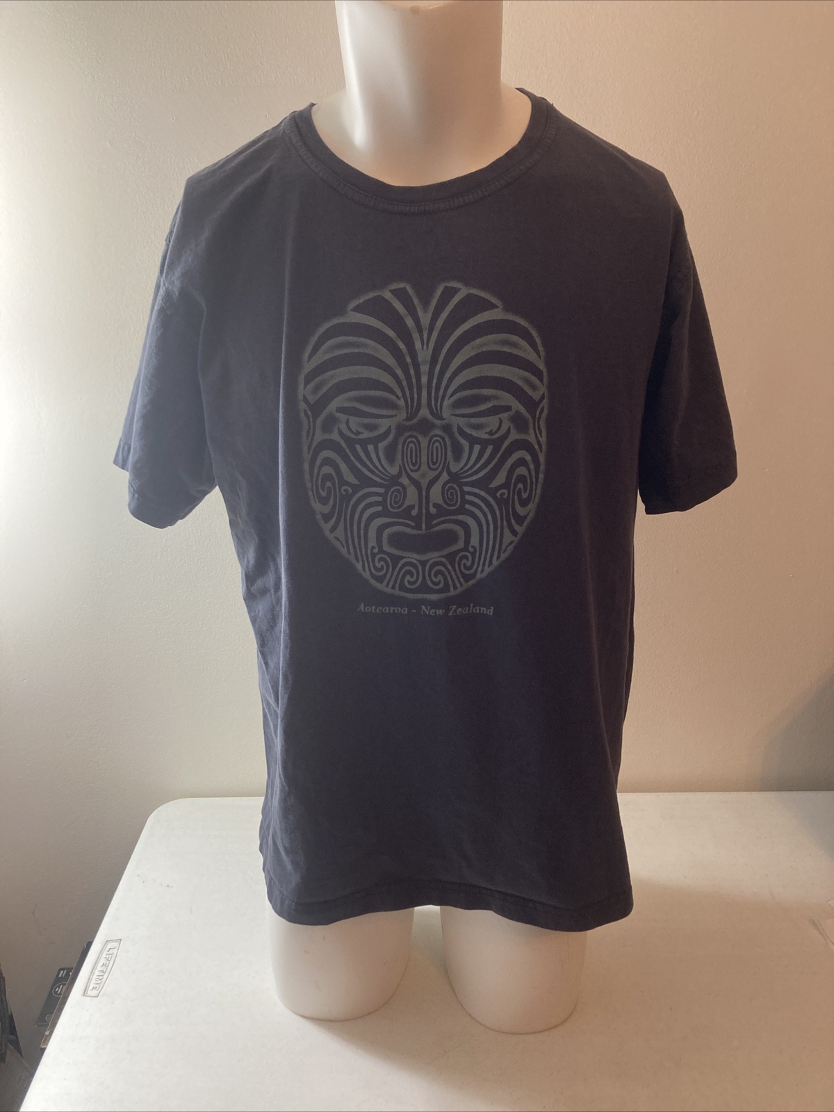 Wild Kiwi Forever Adventure Dark Gray T-Shirt Men’s Size Large