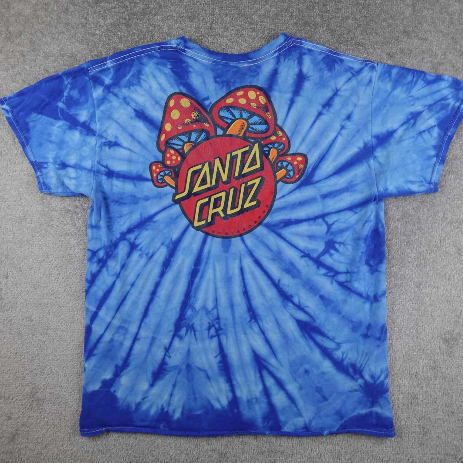 Santa Cruz Skateboards Shirt Men’s L Blue Tie Dye Magic Mushrooms Graphic Tee