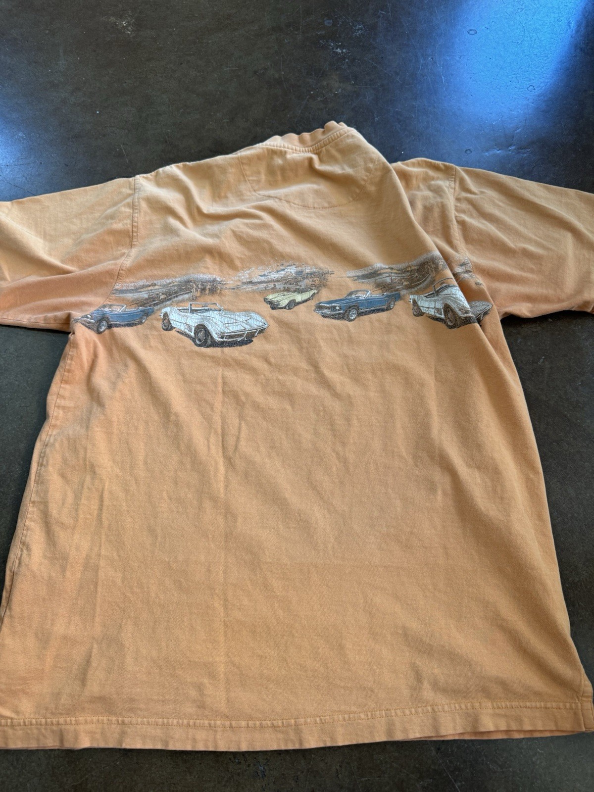 Classic Car Graphic T Shirt Reverse Print Size Large Short Sleeve 100 Cotton USA