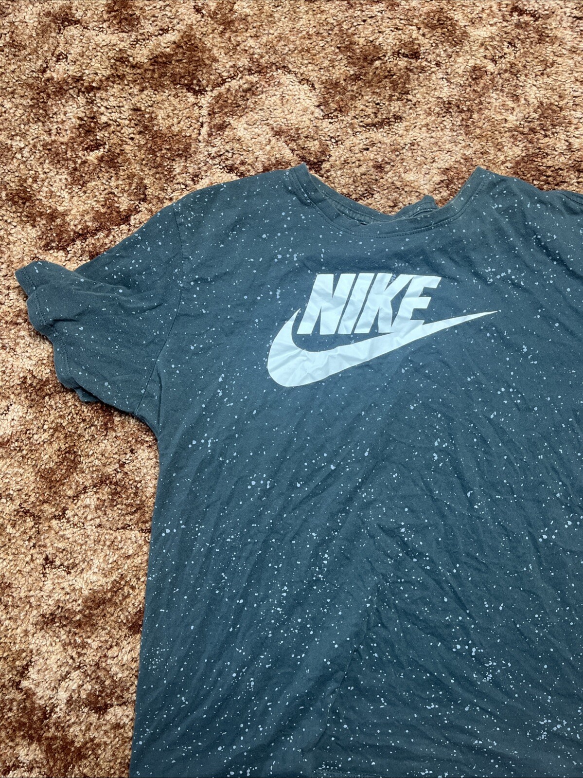Nike Men’s Extra Large T-Shirt Athletic Wear Short Sleeve Nike Logo